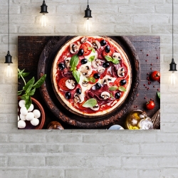 Аппетитная итальянская пицца